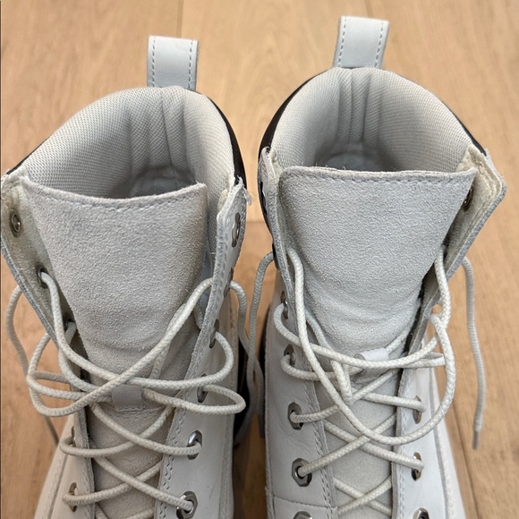 Timberland Women's White and Black Combat Boots - Picture 5 of 9